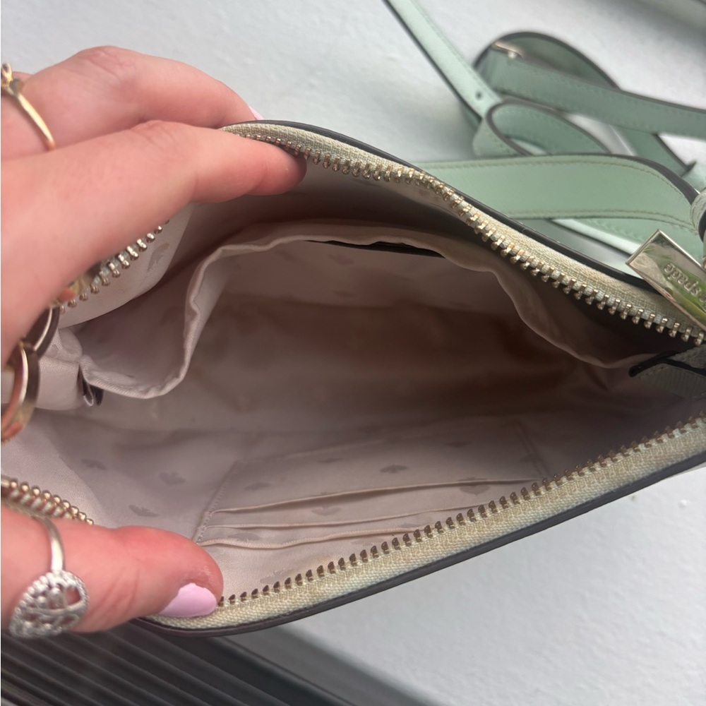 Kate spade purse - Picture 3 of 4